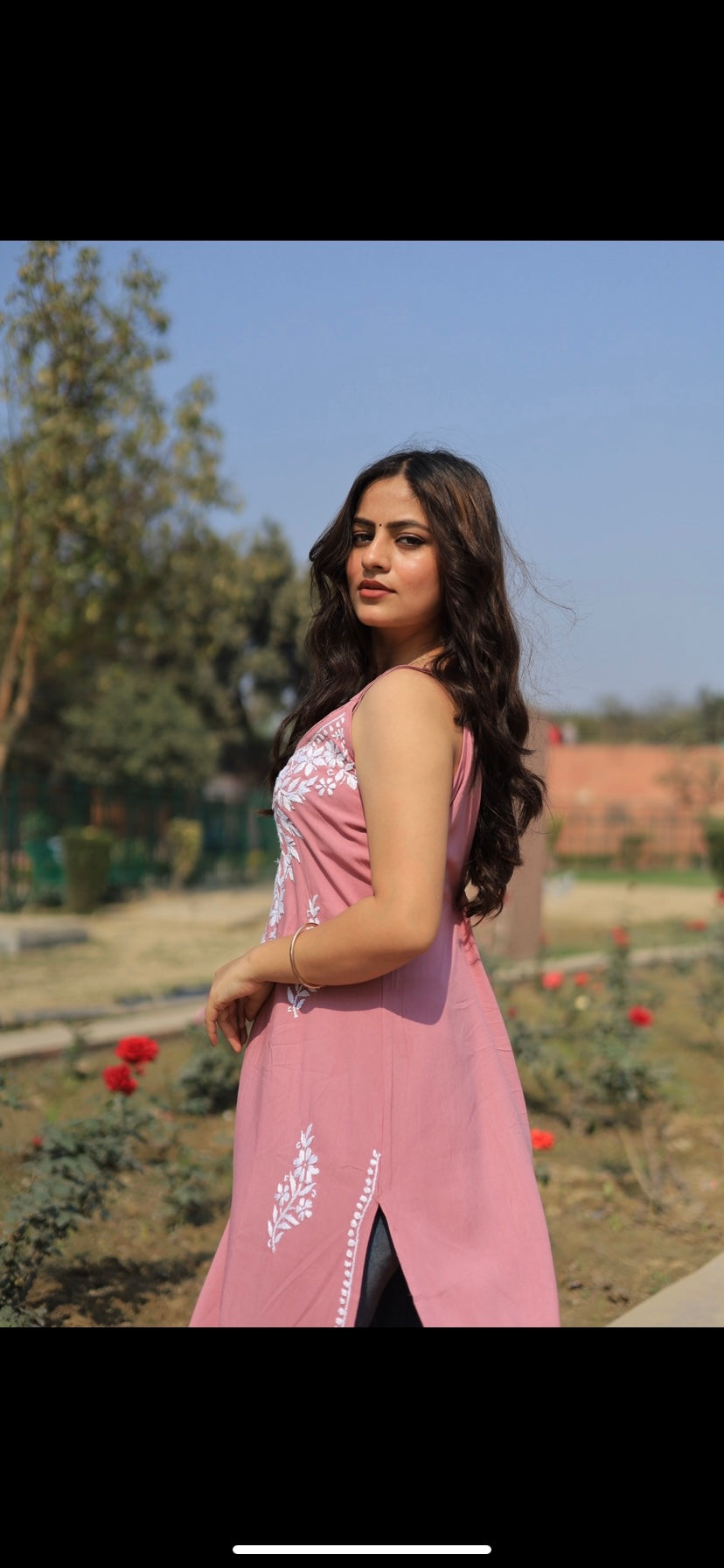 Aabdaar Long Rayon Chikankari Kurta - Pink