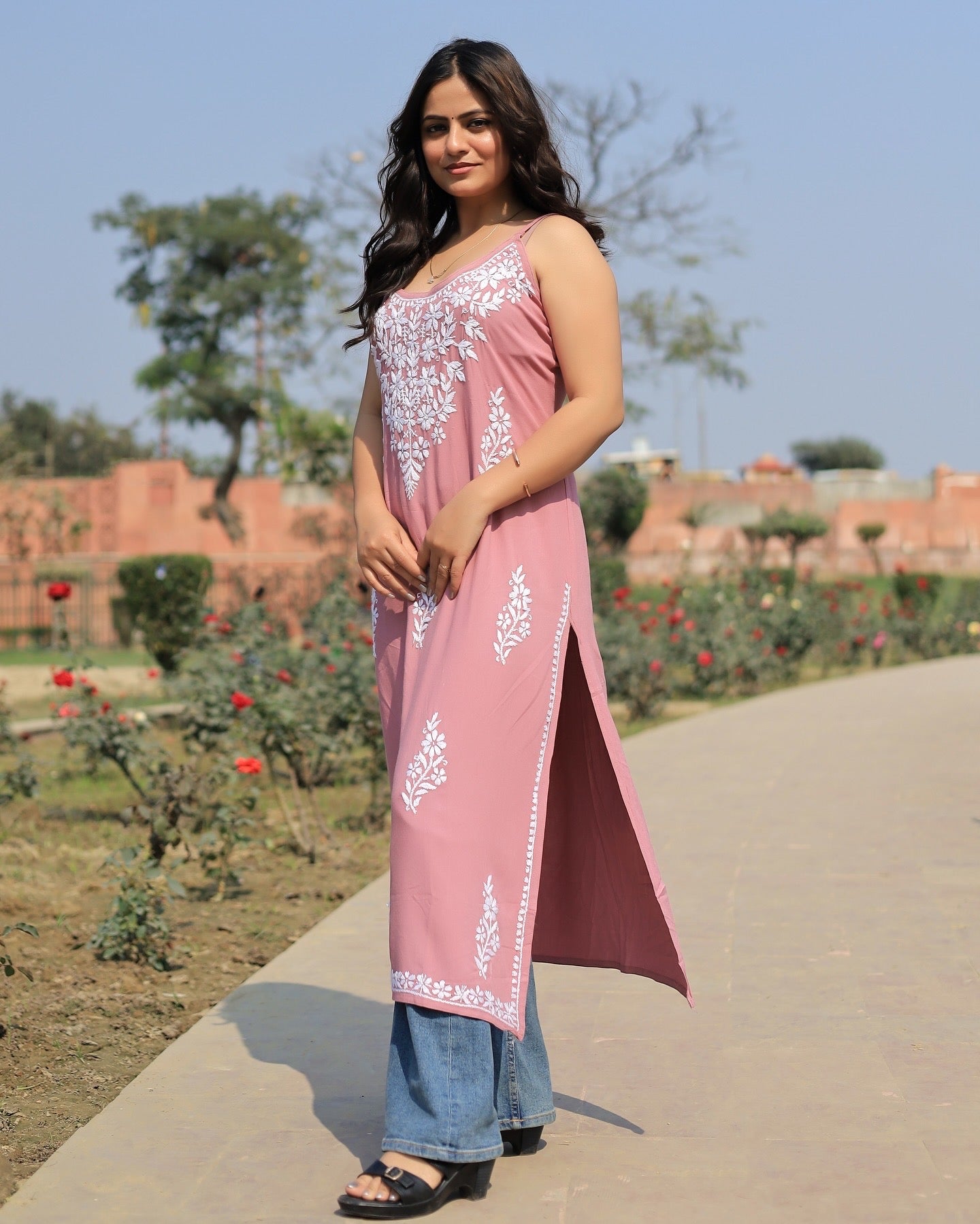 Aabdaar Long Rayon Chikankari Kurta - Pink
