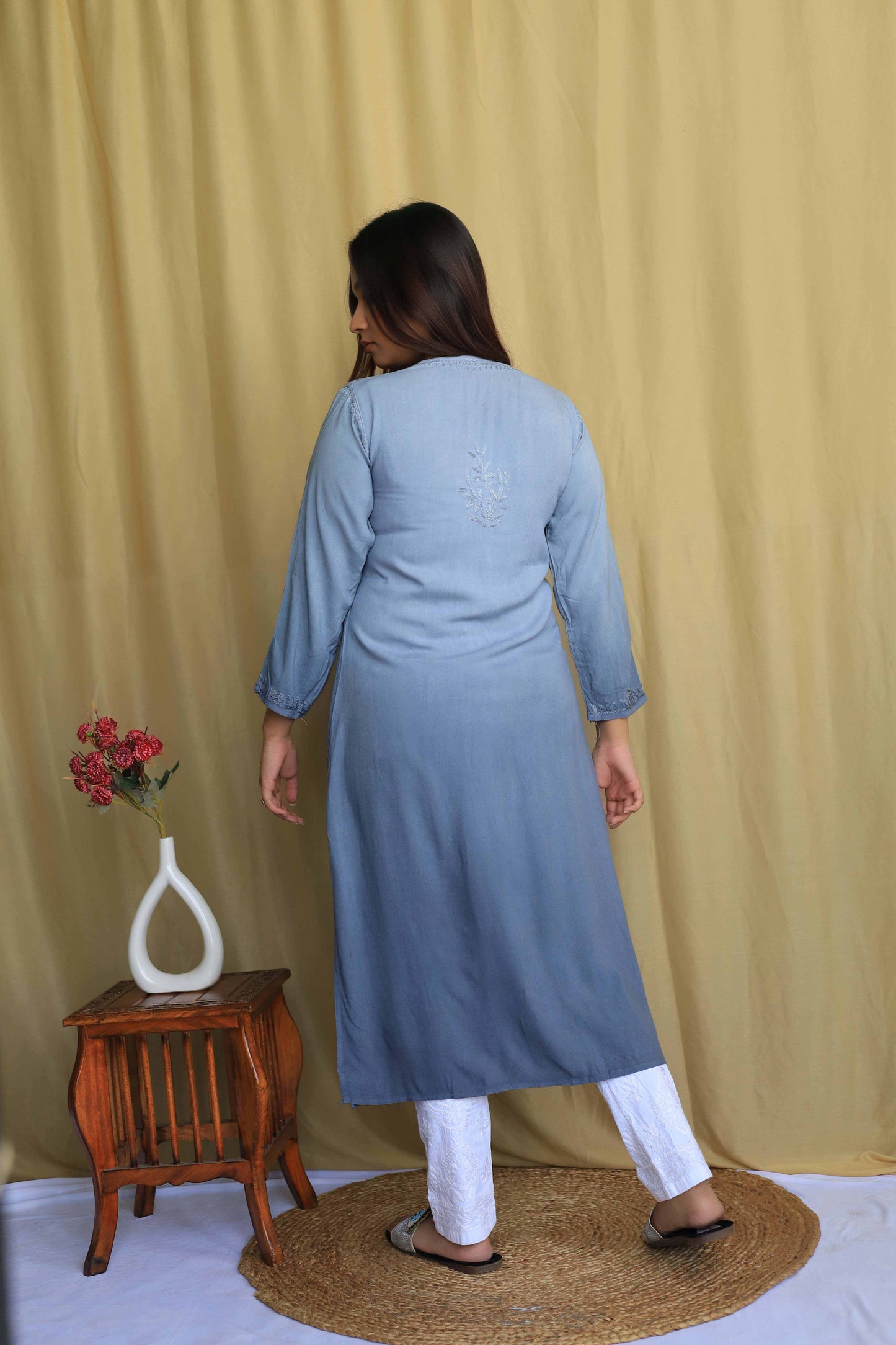 Aabdaar Rayon Chikankari Kurta - Gray (dual tone)