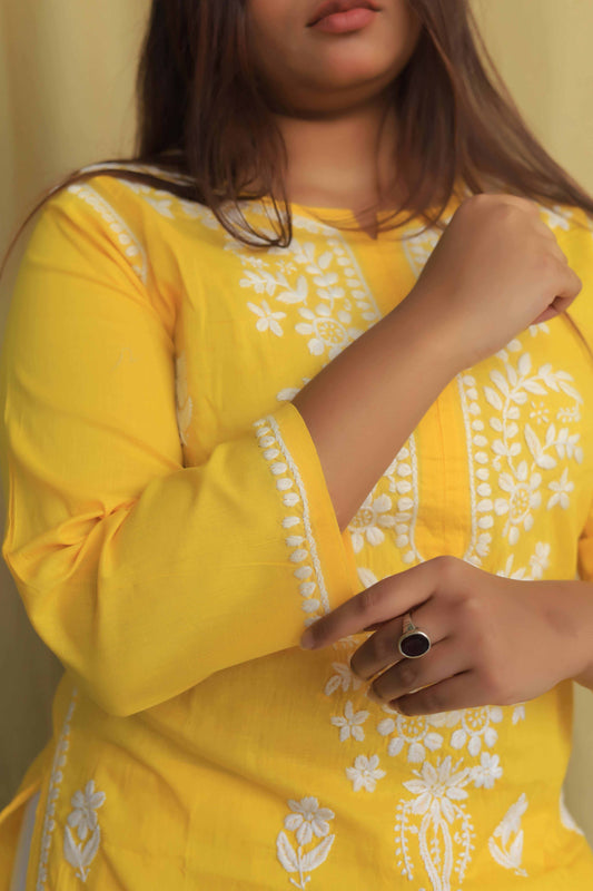 Aabdaar Cotton Chikankari Kurta - Yellow